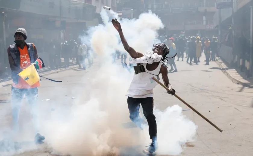 Protestos no Quênia: Sobe para 13 o número de mortos durante manifestações, afirma associação médica do país