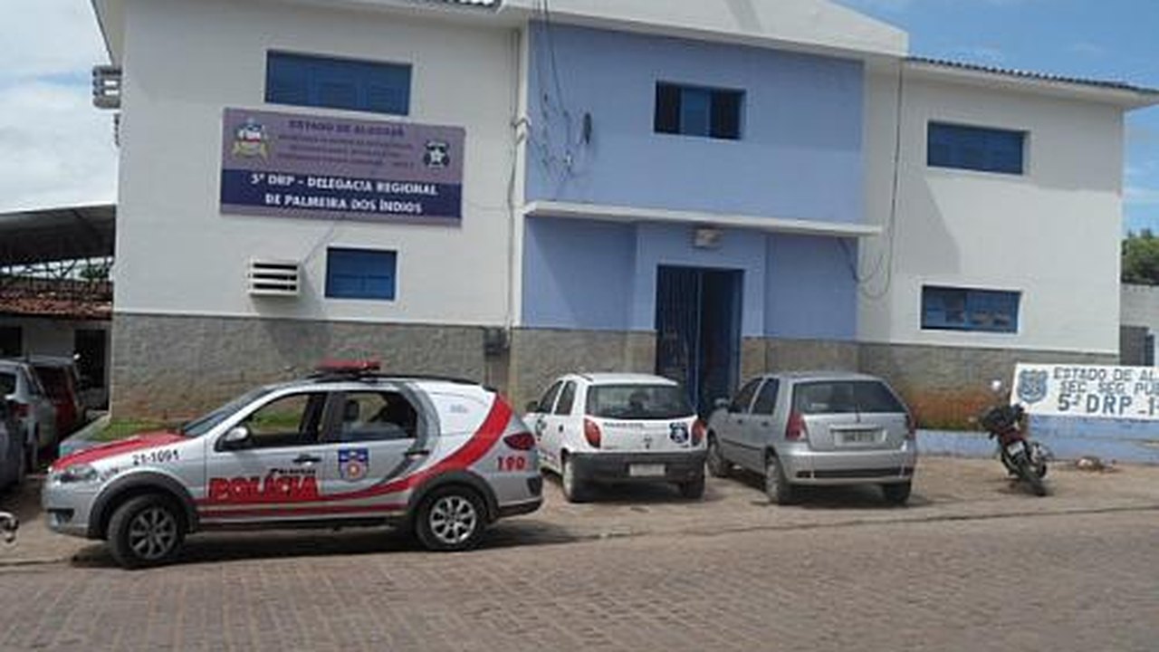 Marido mata mulher, coloca corpo em porta-malas e leva até delegacia