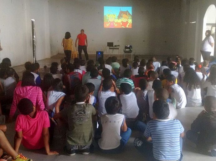 Semas alerta estudantes sobre perigos da exploração sexual