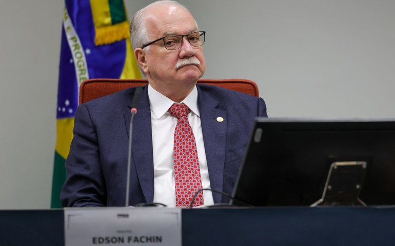 Fachin inicia voto sobre responsabilização de redes; placar está 7 a 1