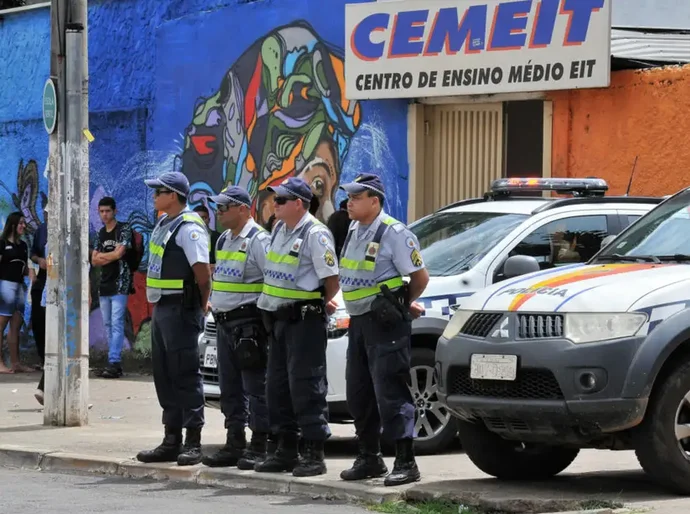 CNE define regras para garantir 200 dias letivos do calendário escolar