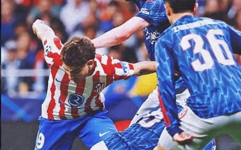 Arsenal empata com Atlético de Madrid, continua invicto na Champions e define semi em Londres