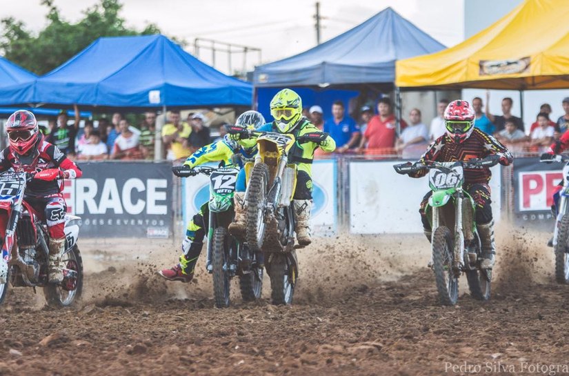 Prévia do “Viva Motocross” movimenta circuito sobre duas rodas em Arapiraca