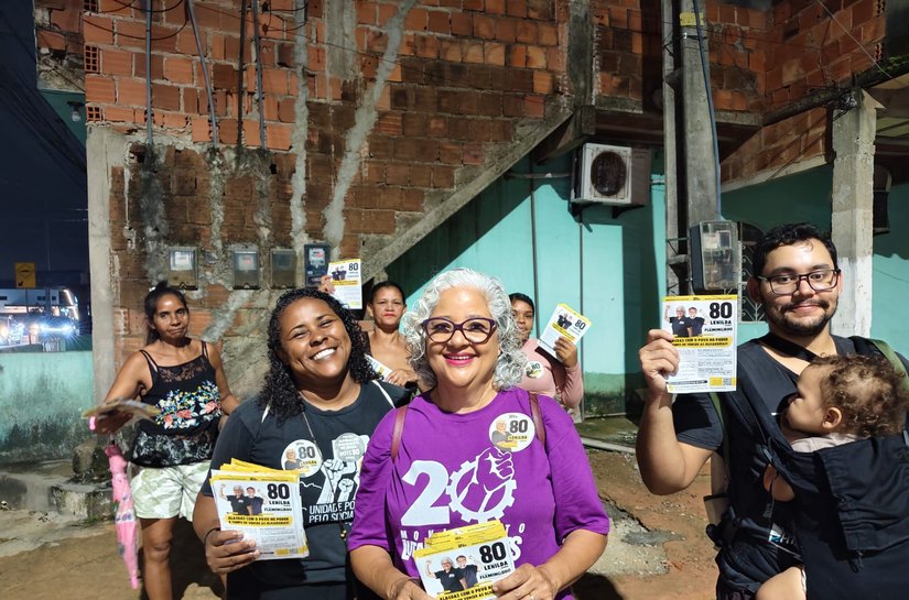 Lenilda Luna realiza caminhada e ouve moradores sobre mobilidade urbana no São Jorge