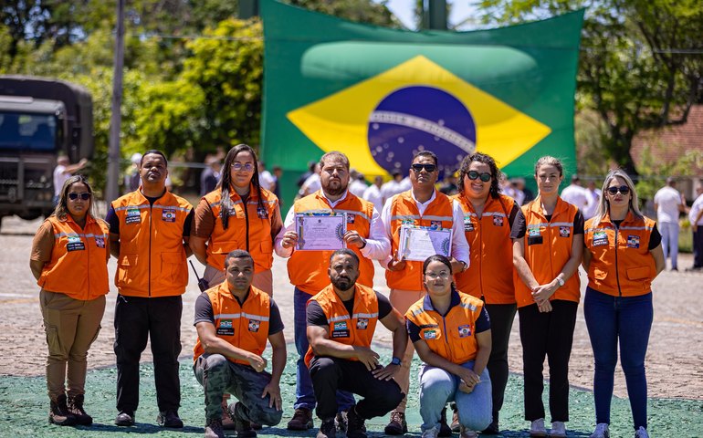 Diretores da Defesa Civil de Maceió são homenageados pelo Exército Brasileiro