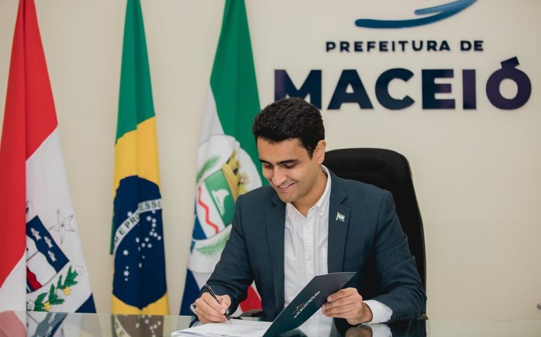 JHC aumenta em mais de 3000% os gastos com empresa de comunicação visual