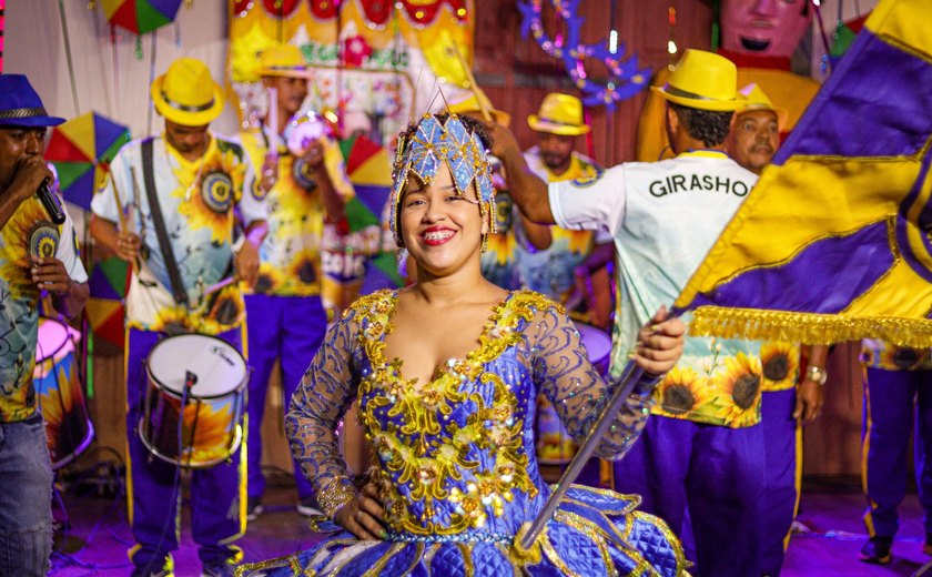Reconhecimento e fomento à cultura carnavalesca em Alagoas