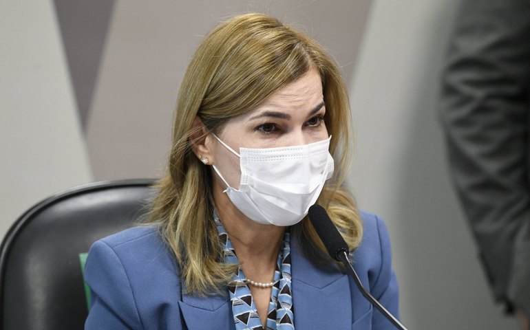 Mayra: infelizmente, uso de cloroquina e hidroxicloroquina foram criminalizados