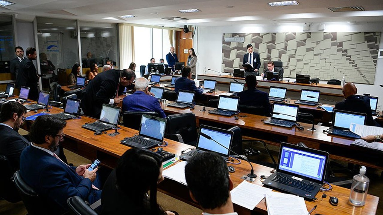 Consórcios públicos poderão criar fundos para financiar programas, aprova CAE