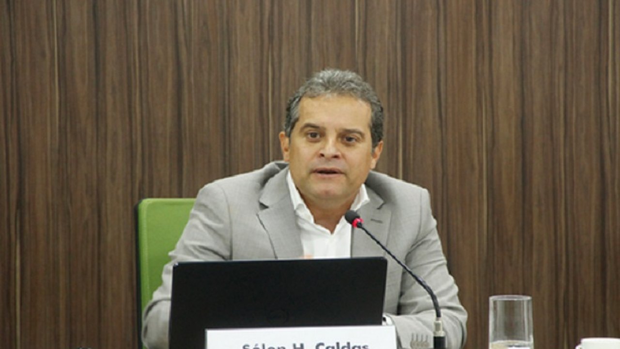 “Instituições de ensino estão preparadas para receber alunos presencialmente”, garante diretor da ABMES