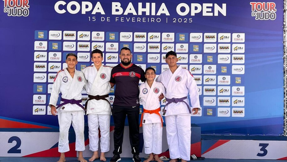 AFPA se destaca na Copa Bahia Open de Judô e conquista medalhas importantes