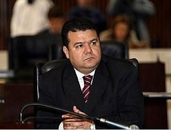 Projeto do deputado Edson Praczyk (PR) prevê multa de R$ 5 mil