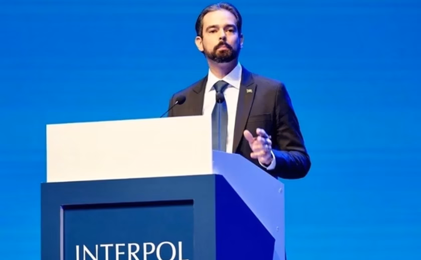 Delegado da PF é eleito novo chefe da Interpol, o primeiro em um século