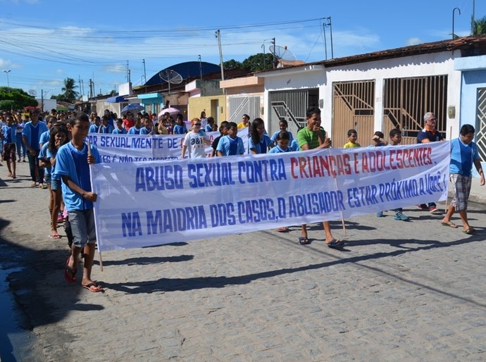 Caminhadas em Campo Alegre marcam dia contra abuso sexual de crianças