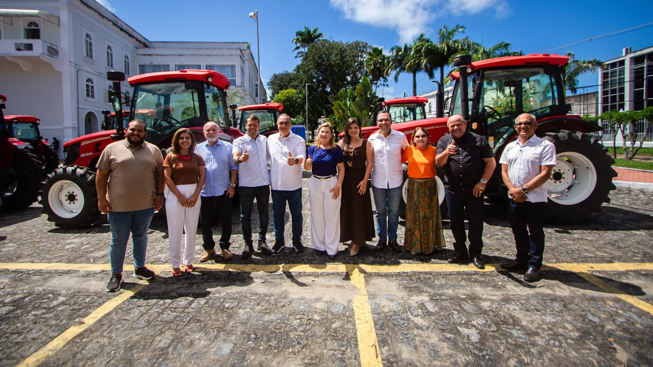 Agricultura familiar de Alagoas ganha 31 novos tratores
