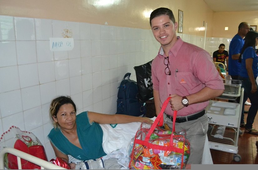 Gazeta FM Arapiraca e Coringa contemplam mães com prêmios