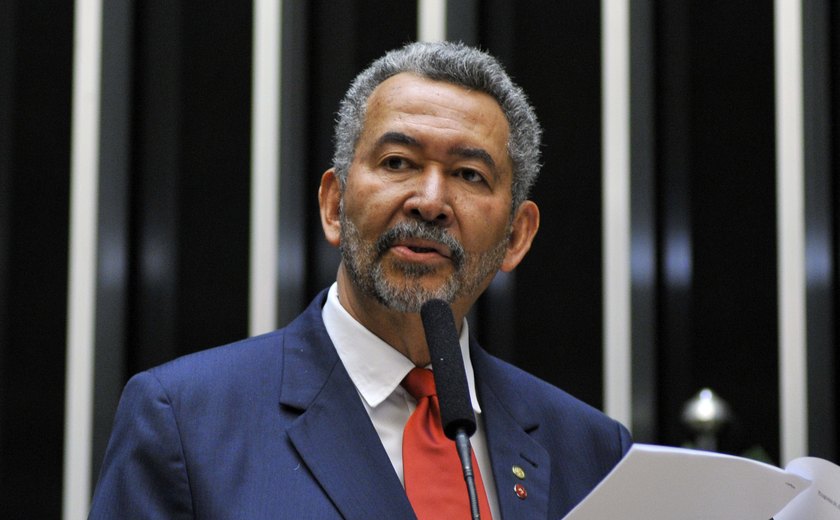 Guerra em Arapiraca: deputado federal e prefeito trocam farpas