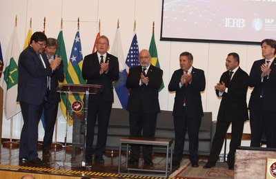 PGJ Márcio Roberto assina convênio para combate aos crimes cibernéticos