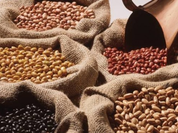 Procon AL orienta consumidores sobre aumento de preço do feijão