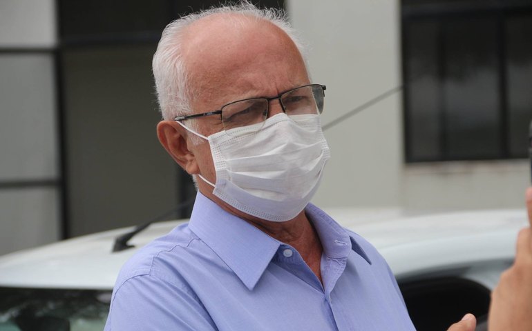 Covid-19: Rogério Teófilo está internado no Arthur Ramos
