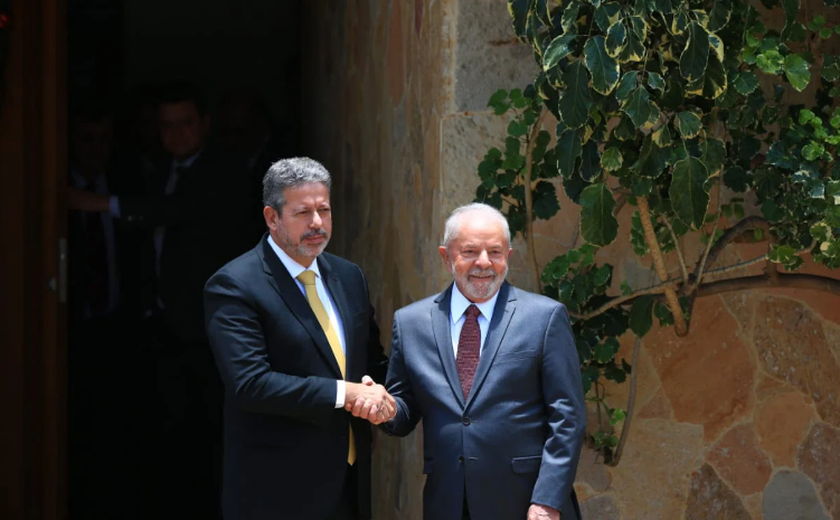 Lira deve dar mais uma semana de “trégua” a Lula após o Carnaval