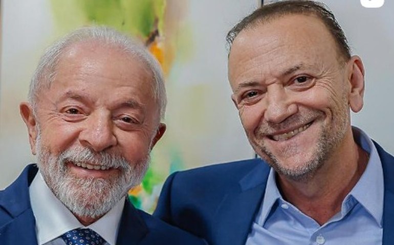 Encontrar uma liderança para substituir Lula 'não é simples', diz presidente do PT