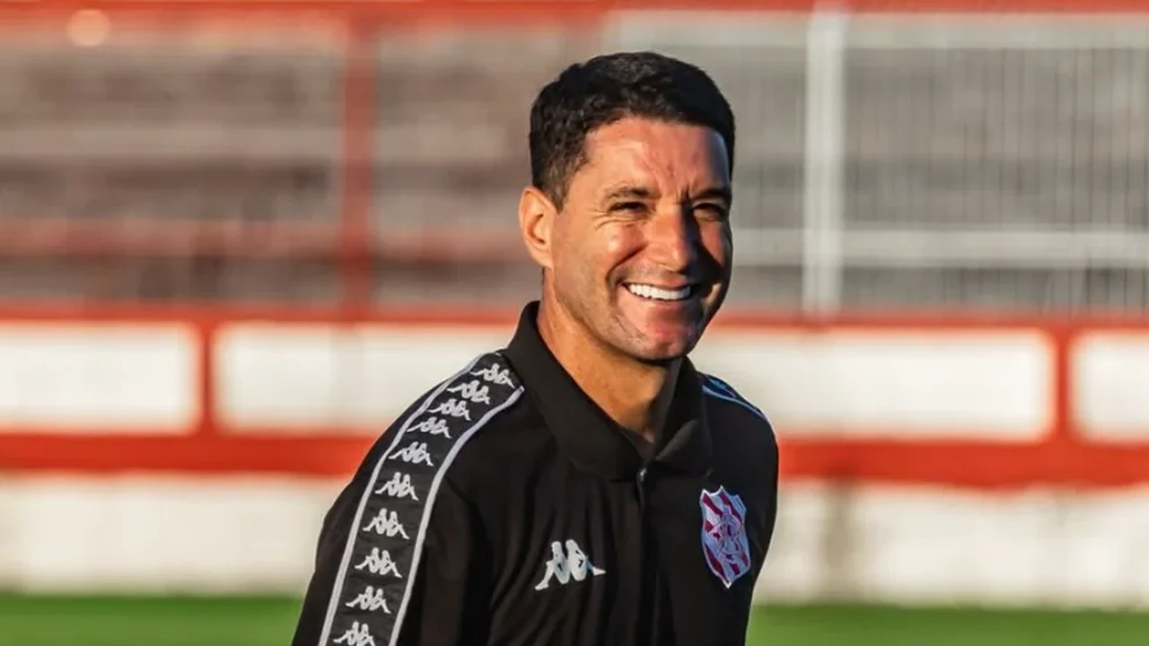 Ex-Flamengo e Fluminense, Thiago Neves deixa o sub-20 do Bangu: 'Focar em outros projetos profissionais'