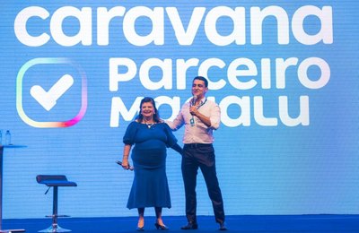 Prefeito JHC acompanha ‘Caravana Magalu’ que teve pontapé inicial em Maceió