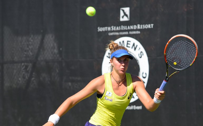 Bia Haddad Maia vence favorita e vai às quartas de final na Flórida