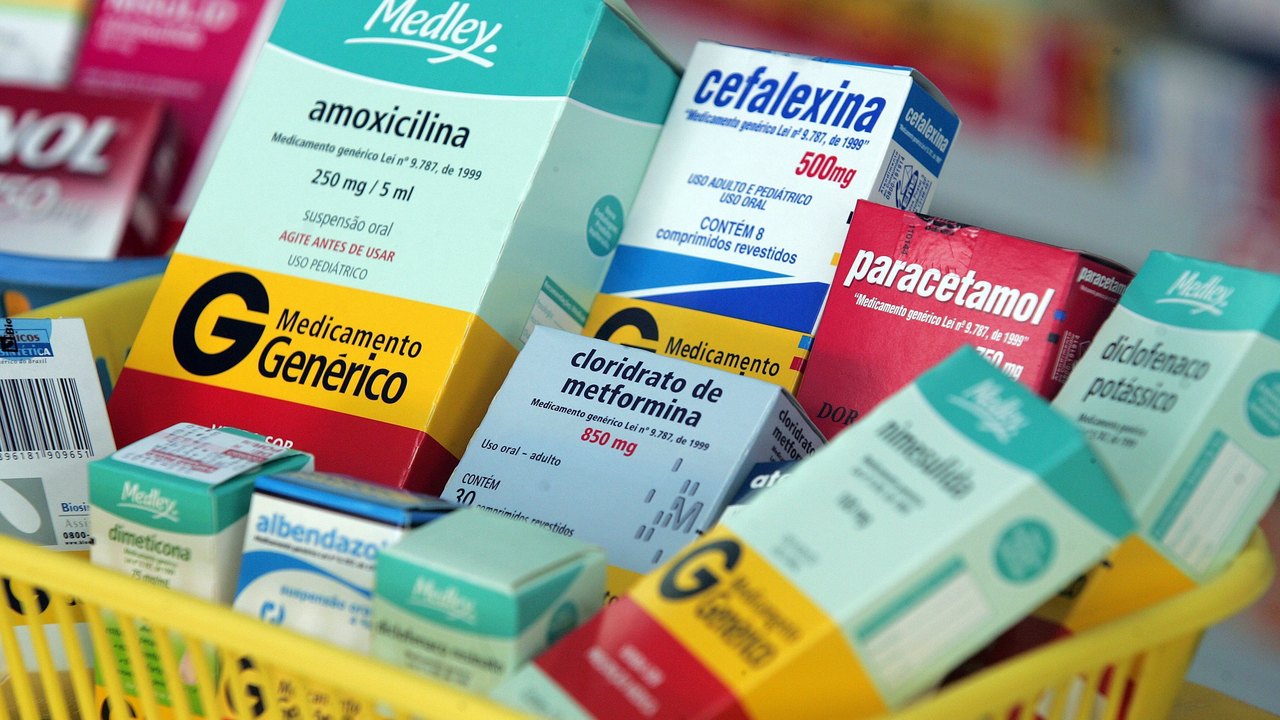 Após suspensão, governo autoriza reajuste de até 5,2% nos preços dos medicamentos