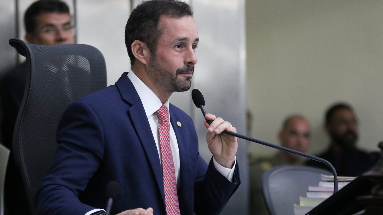 Bruno Toledo assume presidência do Legislativo até o dia 15 de janeiro