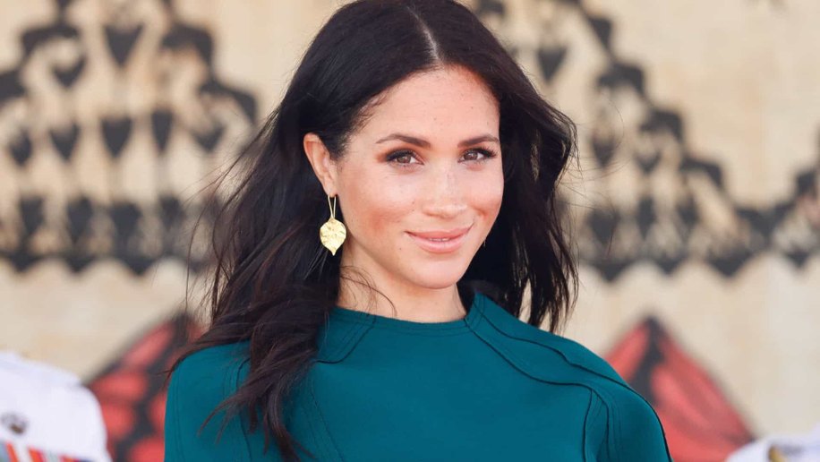 Ex-amiga de Meghan Markle diz que príncipe Harry tem sido "fraco"