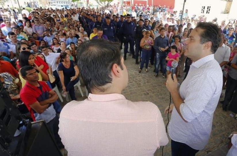 Ação na Rodoviária de Maceió alerta contra exploração infantojuvenil