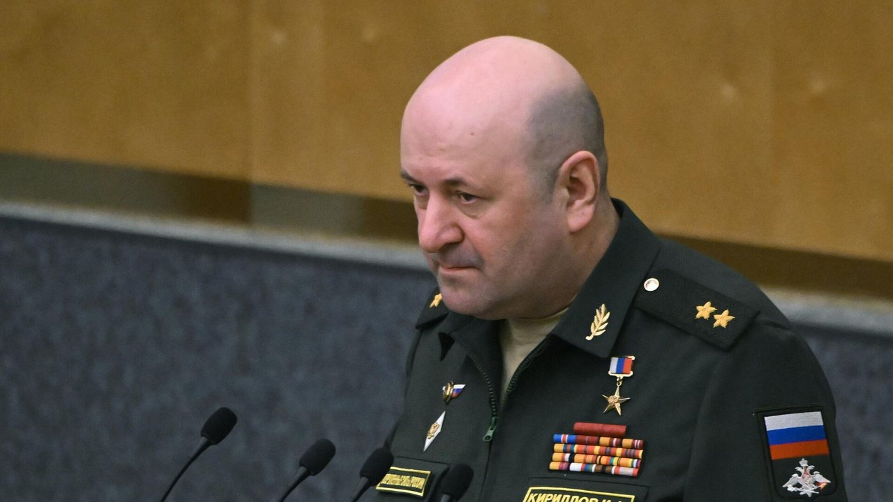 Atentado contra o general russo representa risco de escalada, diz chanceler da Hungria à Sputnik