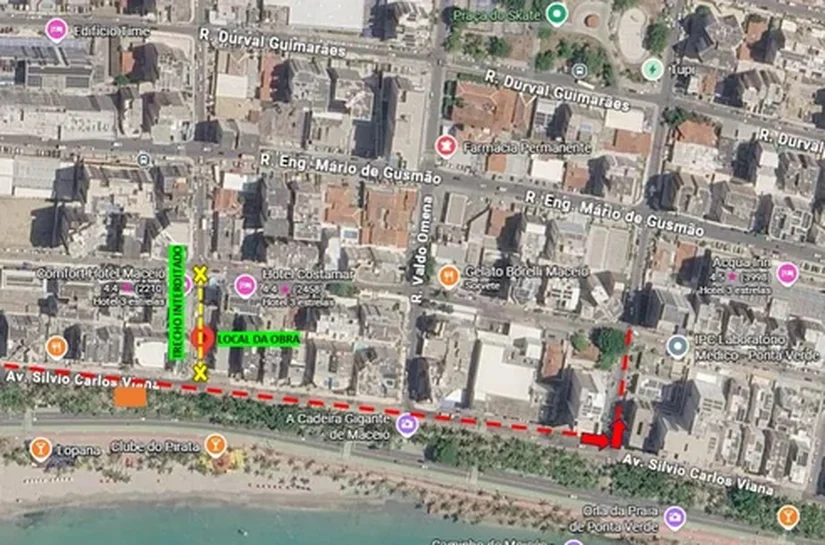 Obra emergencial interditada trânsito na Ponta Verde, em Maceió