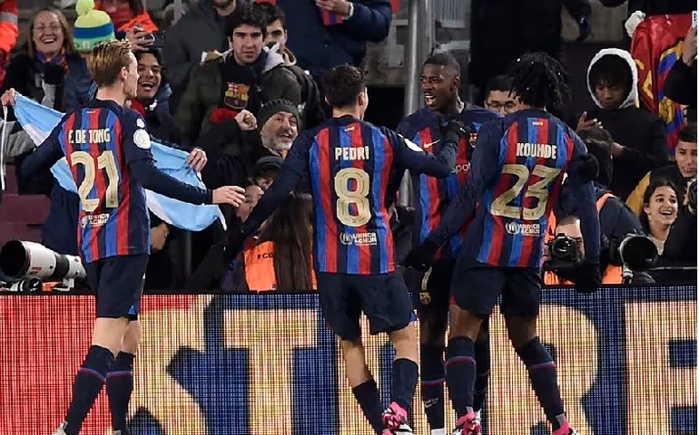 Dembélé garante vitória sobre a Real Sociedad e Barcelona avança na Copa do Rei