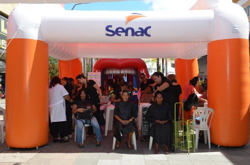 No Centro de Maceió: Senac oferece corte de cabelo gratuito para as mães