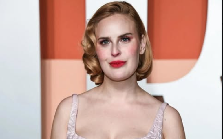 Filha de Bruce Willis e Demi Moore revela que 'quase morreu' por causa da anorexia