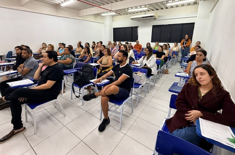 Mais de 350 psicólogos e assistentes sociais fazem prova para atuar nas equipes multidisciplinares do Judiciário