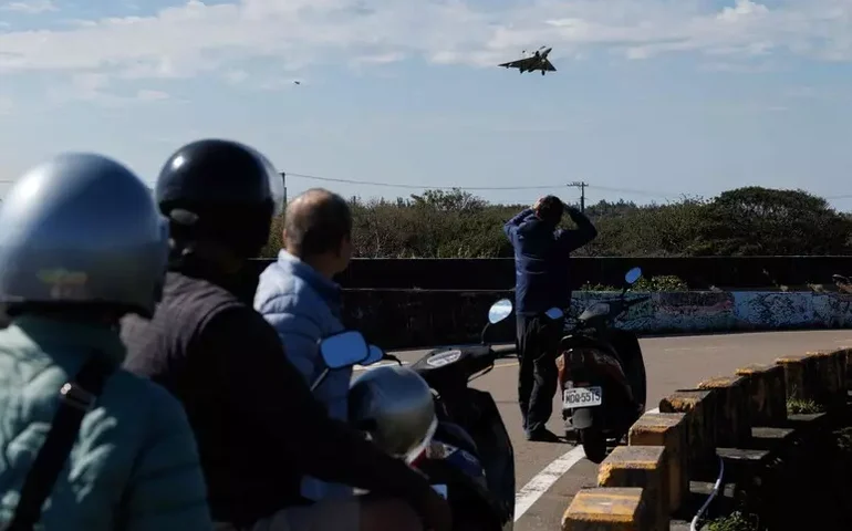 China anuncia exercícios militares próximos a Taiwan