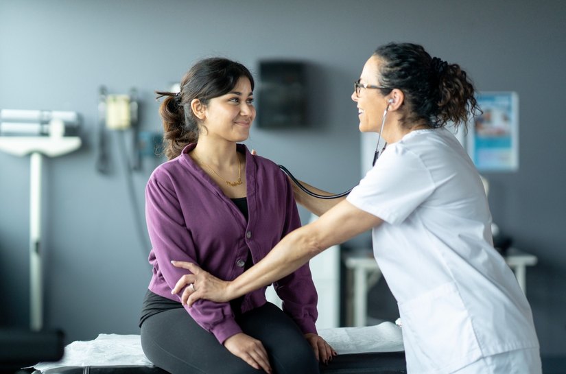 Avanço de terapias personalizadas e medicina de precisão impulsiona o setor de saúde no Brasil