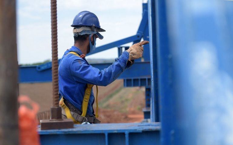 Com onda de calor, ONS prevê usinas térmicas em funcionamento até dezembro e pode impactar preços 