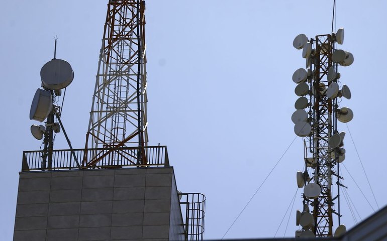 Sinal de telefonia móvel 4G pode chegar em áreas rurais