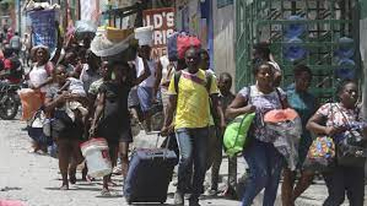 Número de deslocados por violência de gangues no Haiti aumentou 60% em três meses, diz ONU