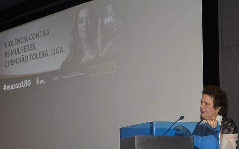 Governo lança campanha ‘Violência contra as mulheres – eu ligo’