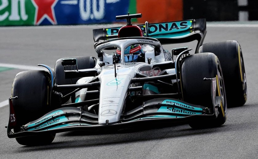 Russell elogia Mercedes após pole no GP da Inglaterra: 'Ganhou vida na qualificação'