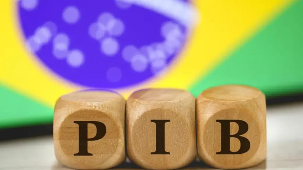 Projeção de crescimento do PIB de 2026 passa de 1,95% para 1,92%