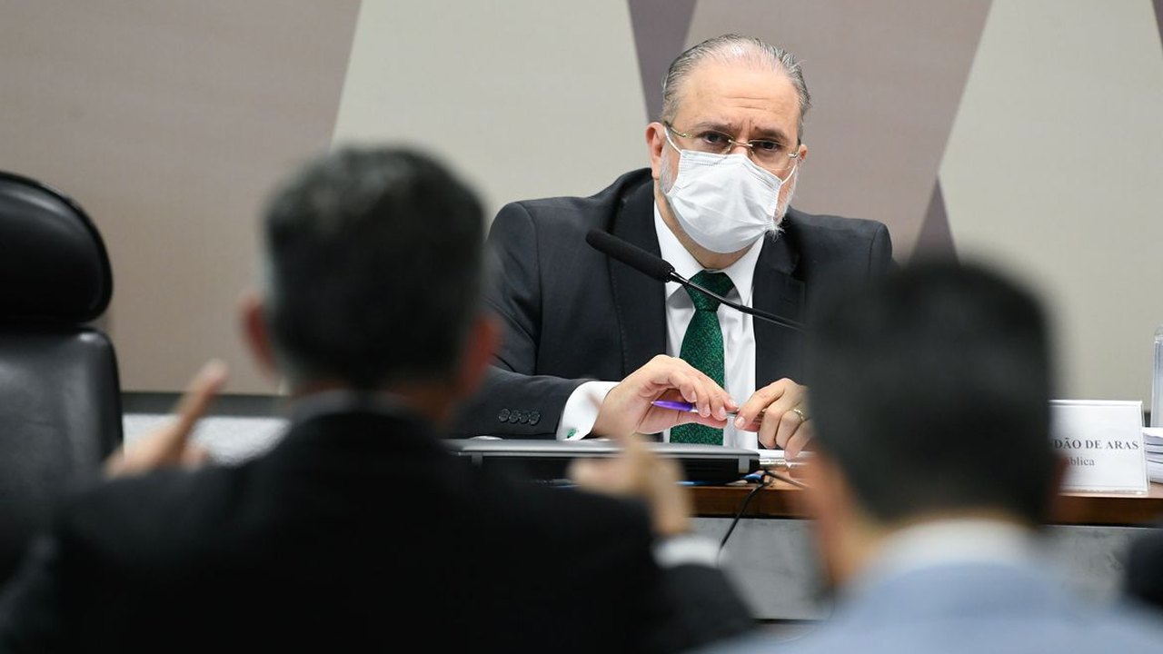 Aras mantém posição pela inconstitucionalidade formal de lei de autonomia do BC