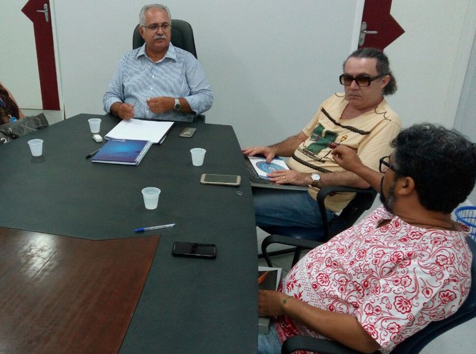 Rogério recebe reitor da Uneal e consolida parceria entre as instituições