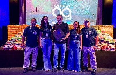 Exposição “Van Gogh Live 8K” doa quase 5 toneladas de alimentos ao programa Mesa Brasil
